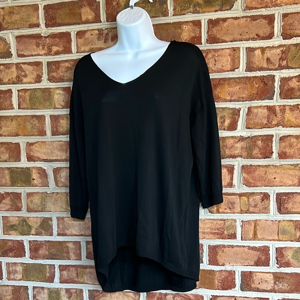 NWT ISH Elegant Black V-Neck Tunic